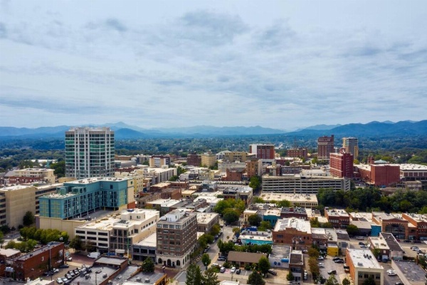 Renaissance Asheville Downtown Hotel image 14