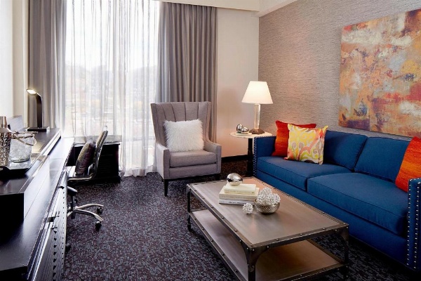 Renaissance Asheville Downtown Hotel image 31